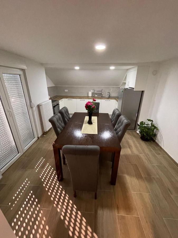 Apartman Ambijent Аранделовац Экстерьер фото