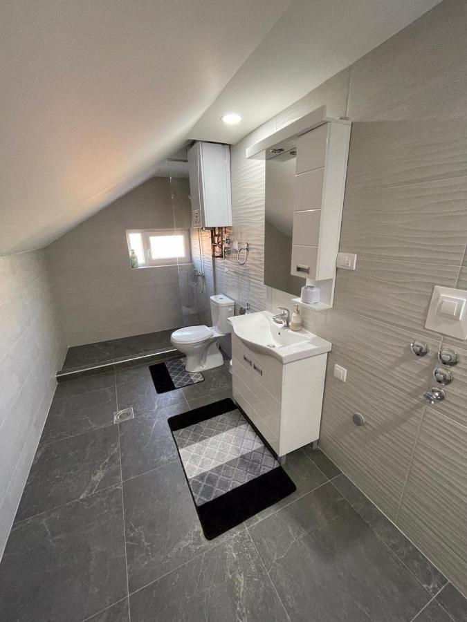 Apartman Ambijent Аранделовац Экстерьер фото